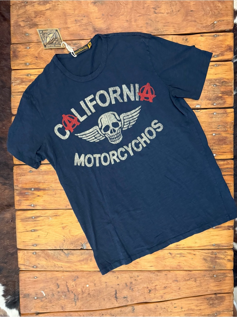 Johnson Motors “California Motocychos” vintage slub moto tee. NWT